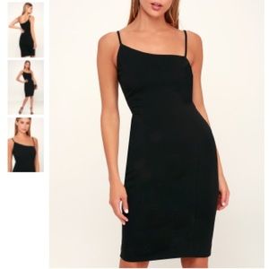 Lulu’s black asymmetrical bodycon dress